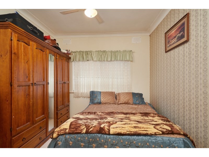 7 Bruce Street, Tolland NSW 2650