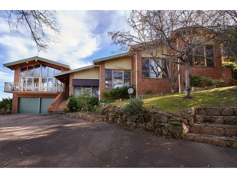 1 Baree Place, Kooringal NSW 2650