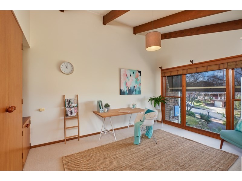 1 Baree Place, Kooringal NSW 2650