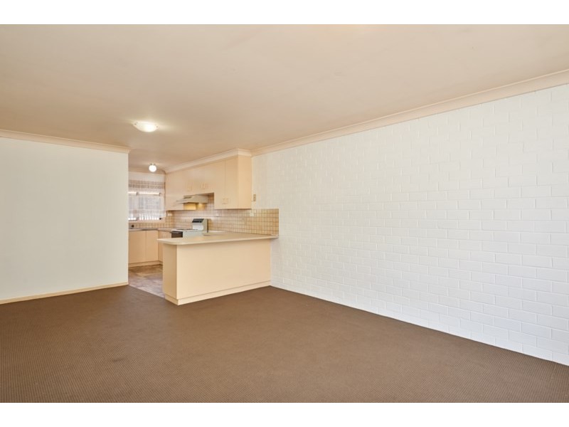 5/10 Bulolo Street, Ashmont NSW 2650