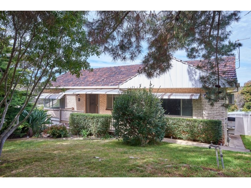 5 Warrawong Street, Kooringal NSW 2650