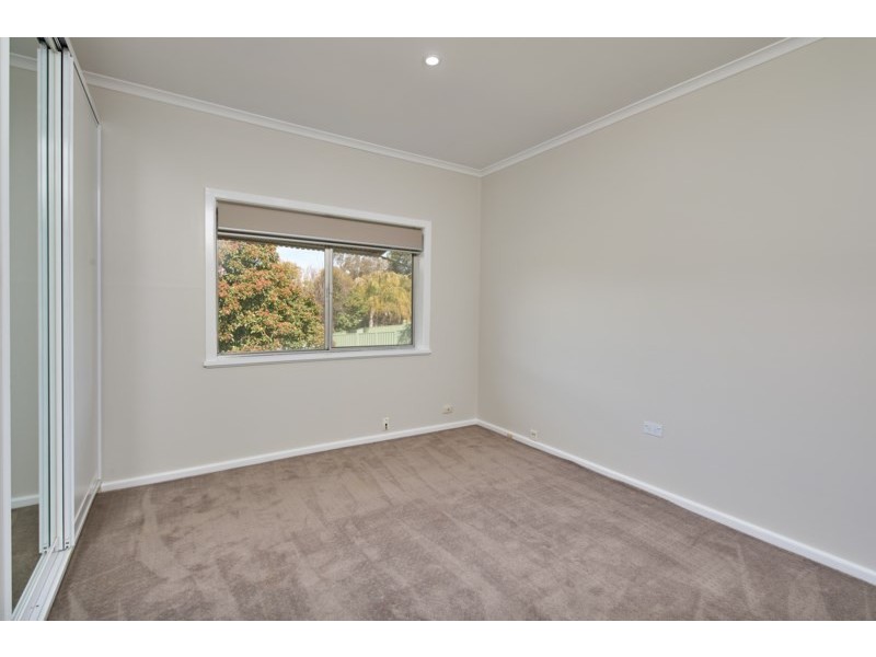 5 Warrawong Street, Kooringal NSW 2650