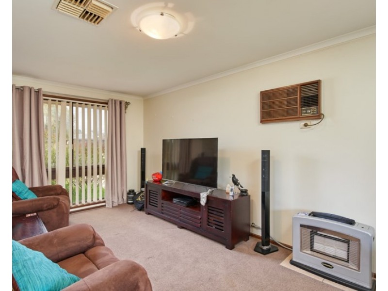 20 Merinda Crescent, Kooringal NSW 2650