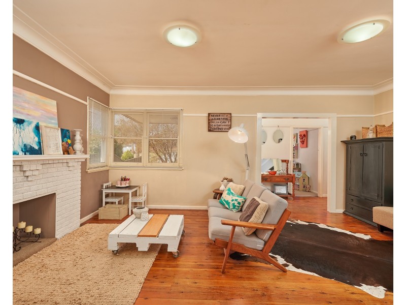 70 Mitchelmore Street, Turvey Park NSW 2650