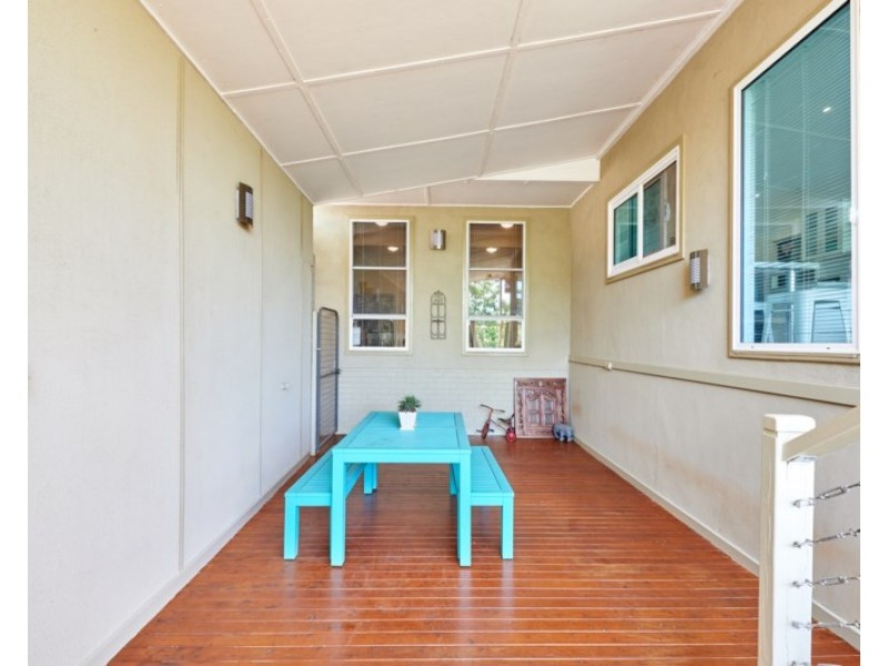 70 Mitchelmore Street, Turvey Park NSW 2650