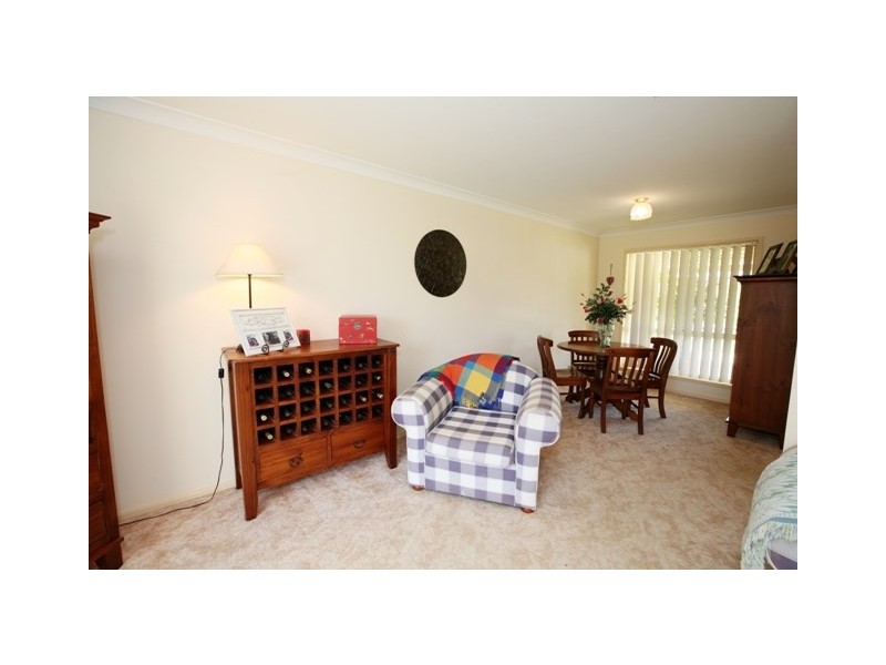 16 Kaldari Crescent, Ashmont NSW 2650