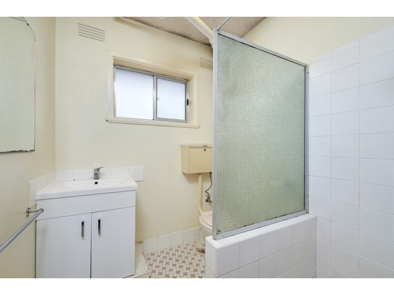 2/69 Beckwith Street, Wagga Wagga NSW 2650