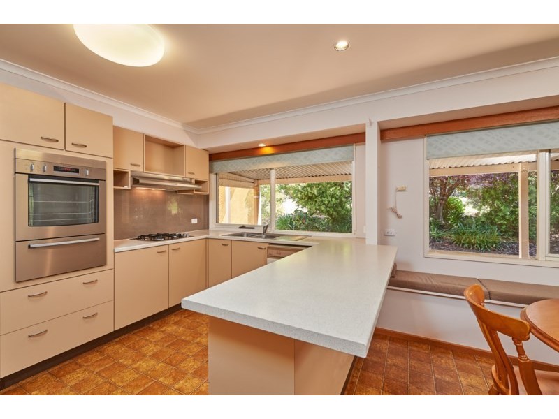 10 Norman Duck Avenue, San Isidore NSW 2650