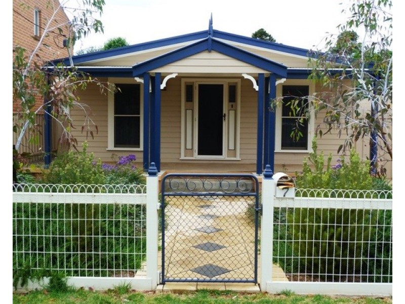 7 Morundah Street, Wagga Wagga NSW 2650