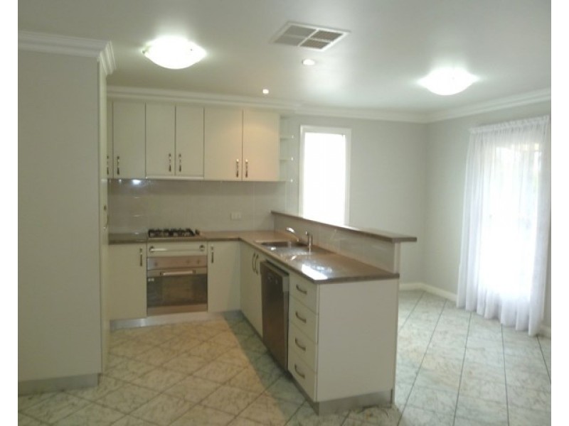 7 Morundah Street, Wagga Wagga NSW 2650