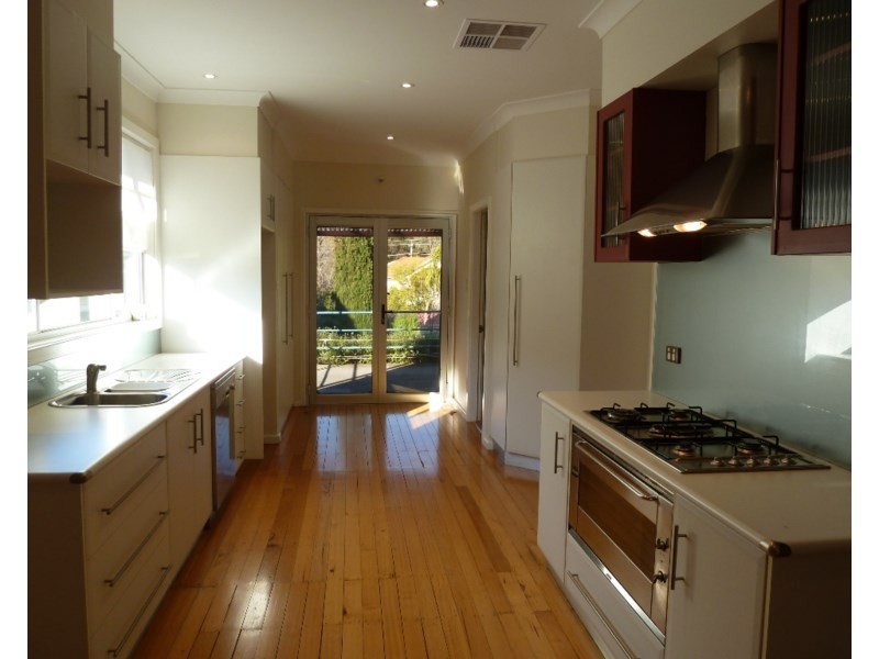 29 Rudd Street, Turvey Park NSW 2650