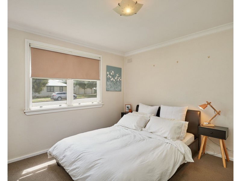 21 Spooner Avenue, Mount Austin NSW 2650