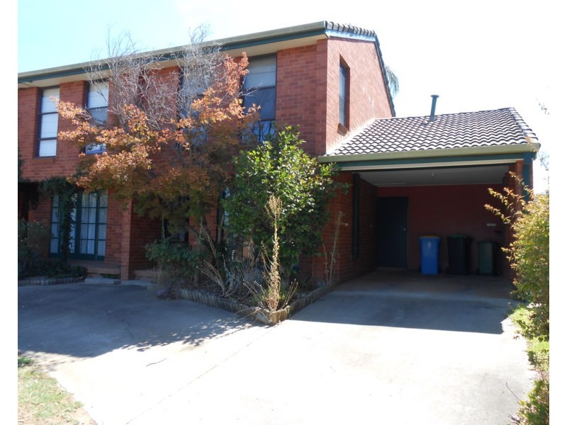 1/58 Pugsley Avenue, Estella NSW 2650