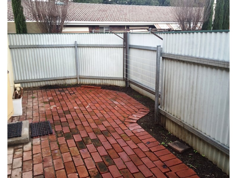 106 Tompson Street, Wagga Wagga NSW 2650