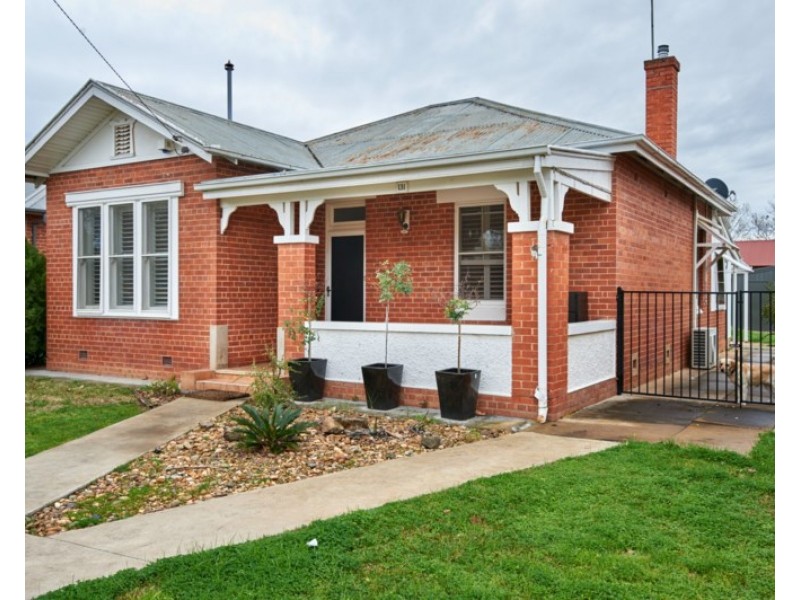 131 Gurwood Street, Wagga Wagga NSW 2650