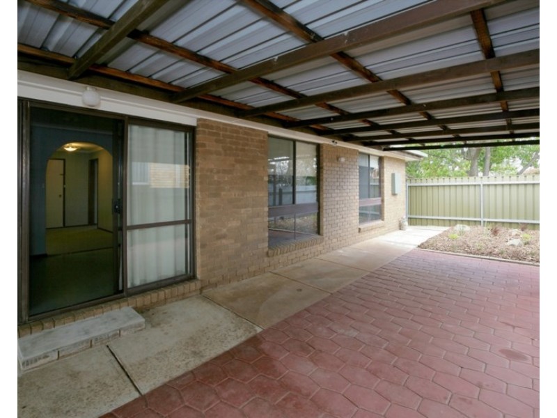 80 Vincent Road, Lake Albert NSW 2650