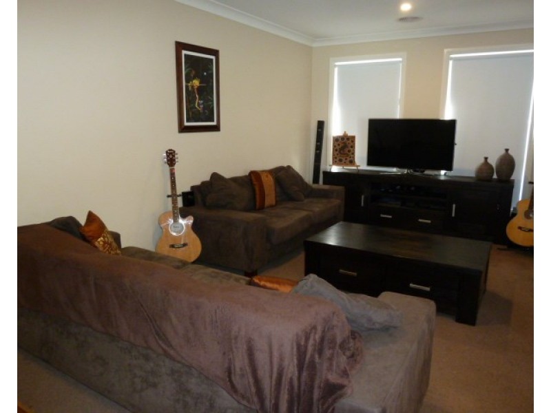 28 Mirrul Street, Glenfield Park NSW 2650