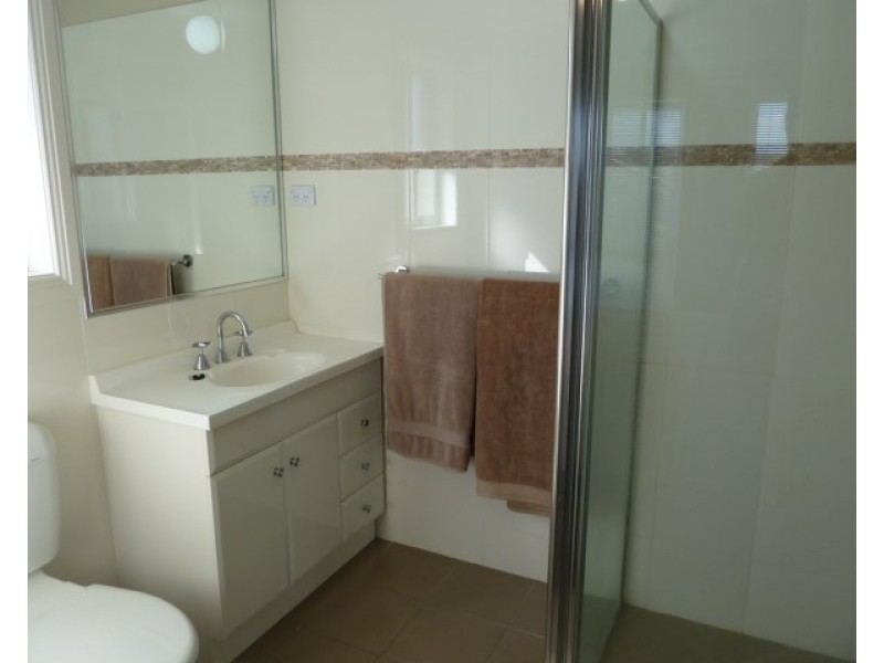 28 Mirrul Street, Glenfield Park NSW 2650