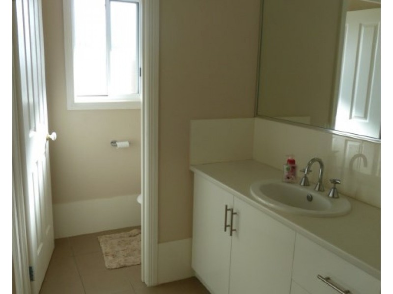 28 Mirrul Street, Glenfield Park NSW 2650