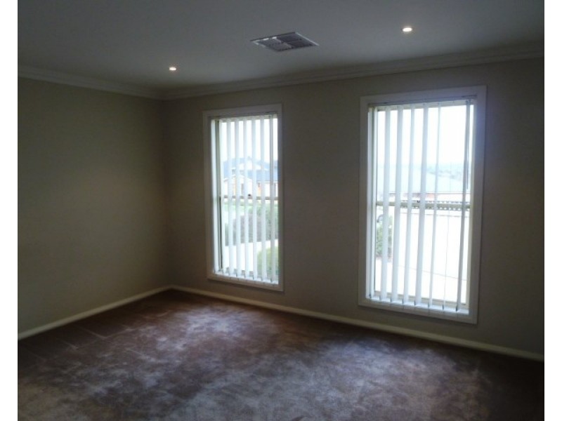 2/81 Atherton Crescent, Tatton NSW 2650