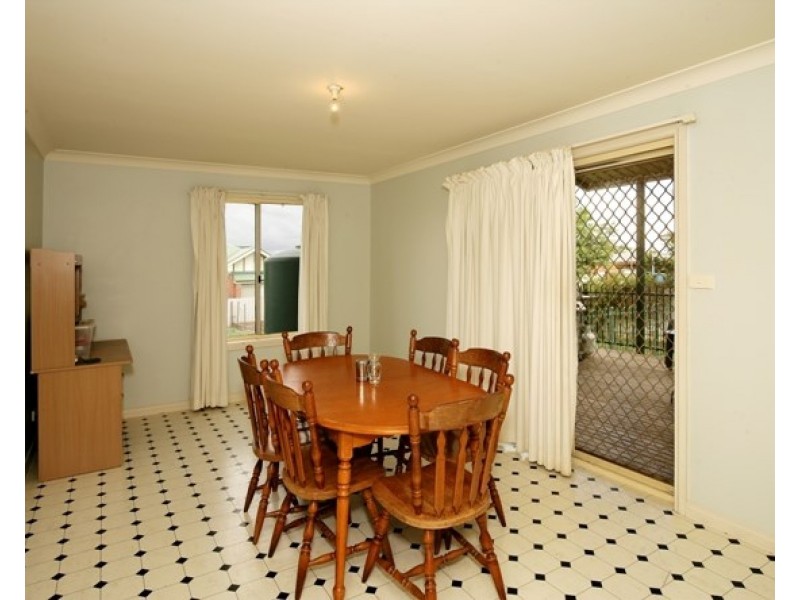 36 Gunn Drive, Estella NSW 2650