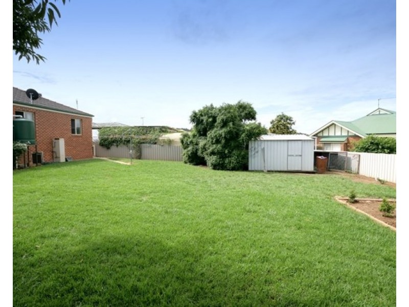 36 Gunn Drive, Estella NSW 2650
