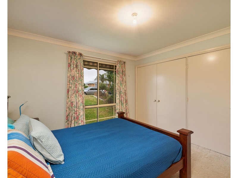 36 Gunn Drive, Estella NSW 2650