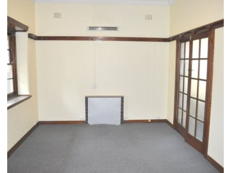 2 Murray Street, Wagga Wagga NSW 2650