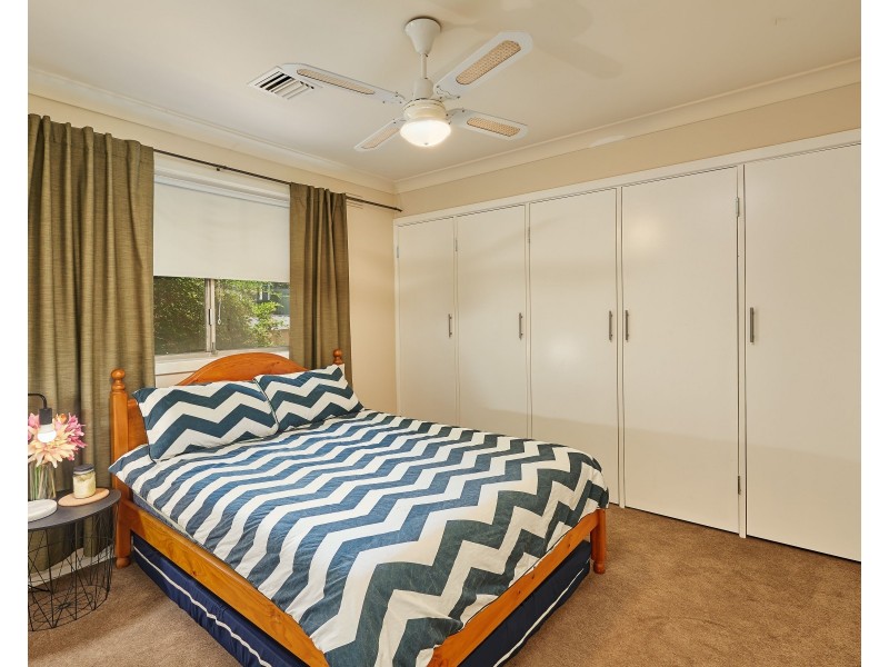 34 Cobb Street, Tolland NSW 2650