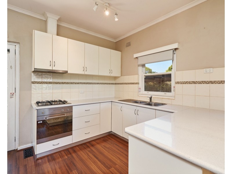 27 North Parade, Wagga Wagga NSW 2650