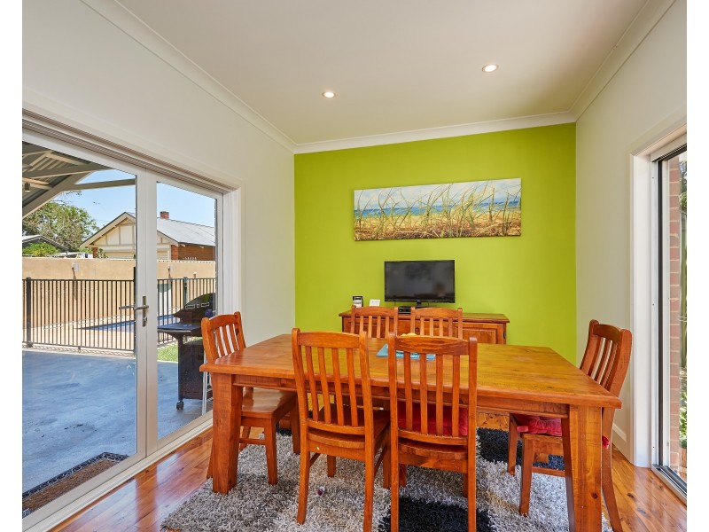 32 Trevor Street, Turvey Park NSW 2650