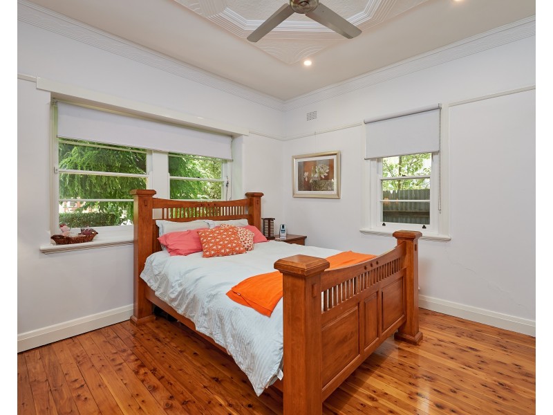 32 Trevor Street, Turvey Park NSW 2650