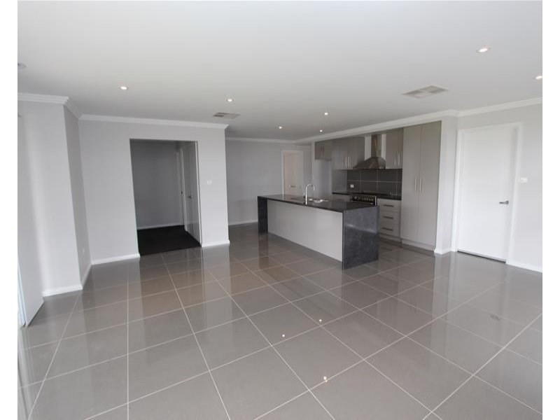 119 Strickland, Boorooma NSW 2650