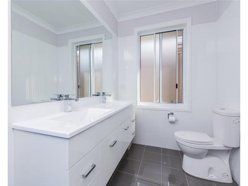 119 Strickland, Boorooma NSW 2650