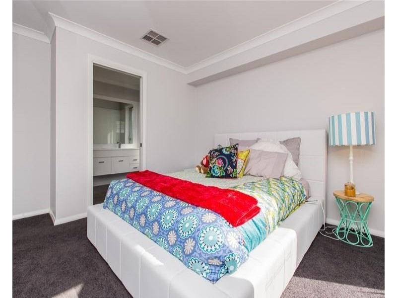 119 Strickland, Boorooma NSW 2650