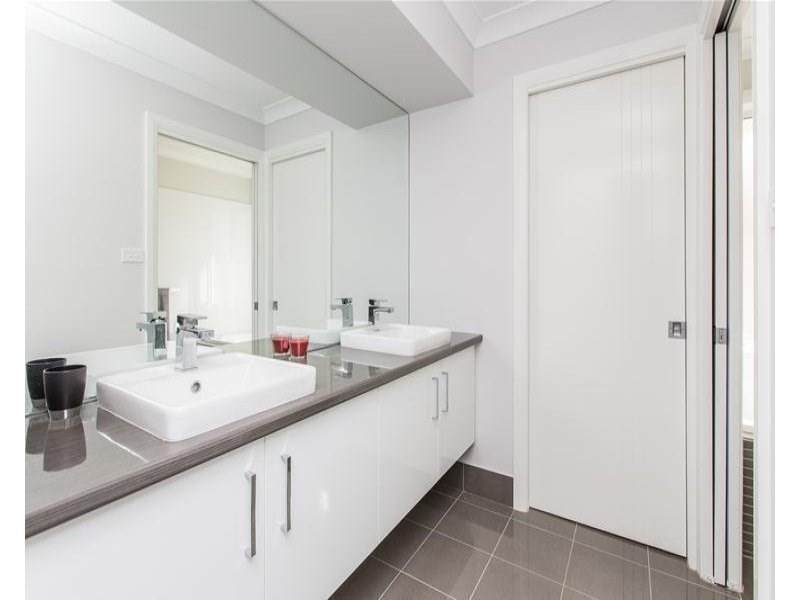 119 Strickland, Boorooma NSW 2650