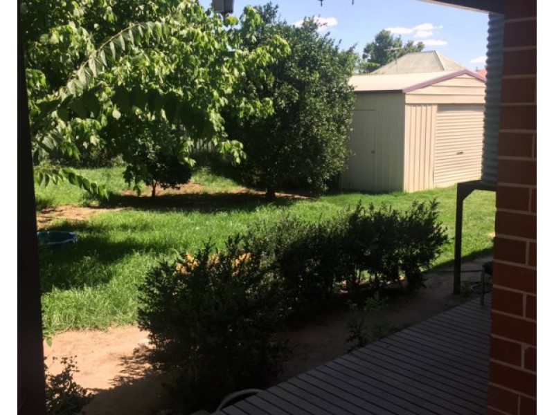 160 Kincaid Street, Wagga Wagga NSW 2650