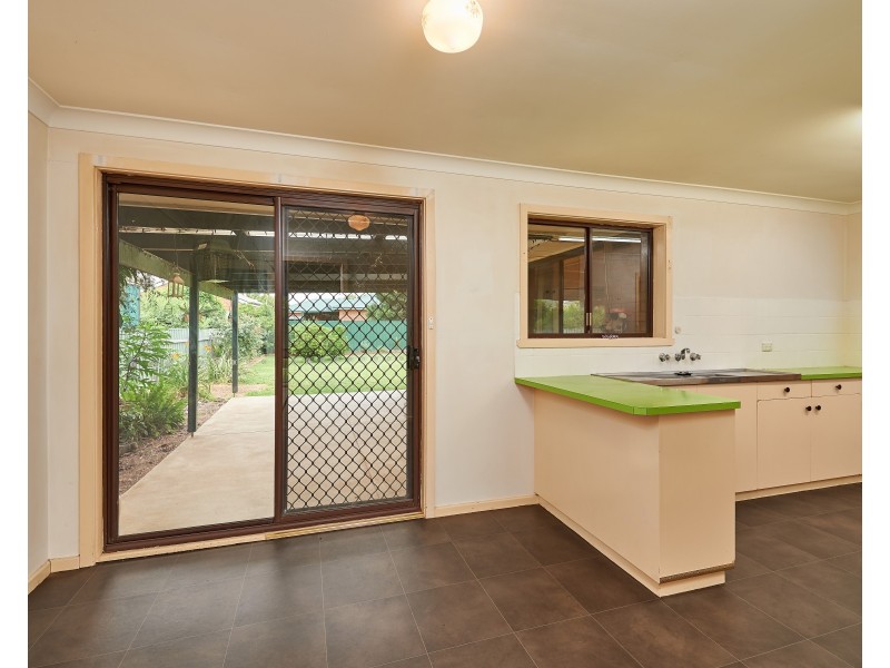 9 Vestey Street, Wagga Wagga NSW 2650