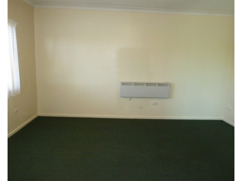 4/66 Urana Street, Turvey Park NSW 2650