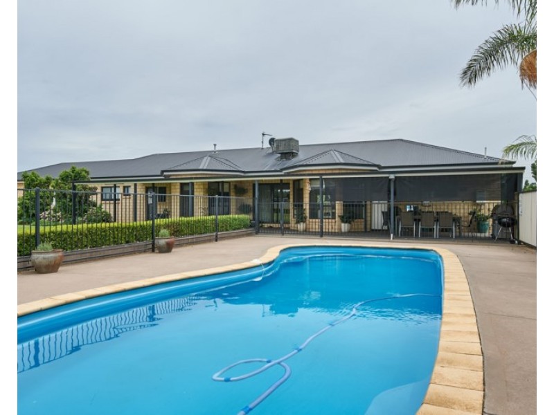 48 Lloyd Road, Springvale NSW 2650