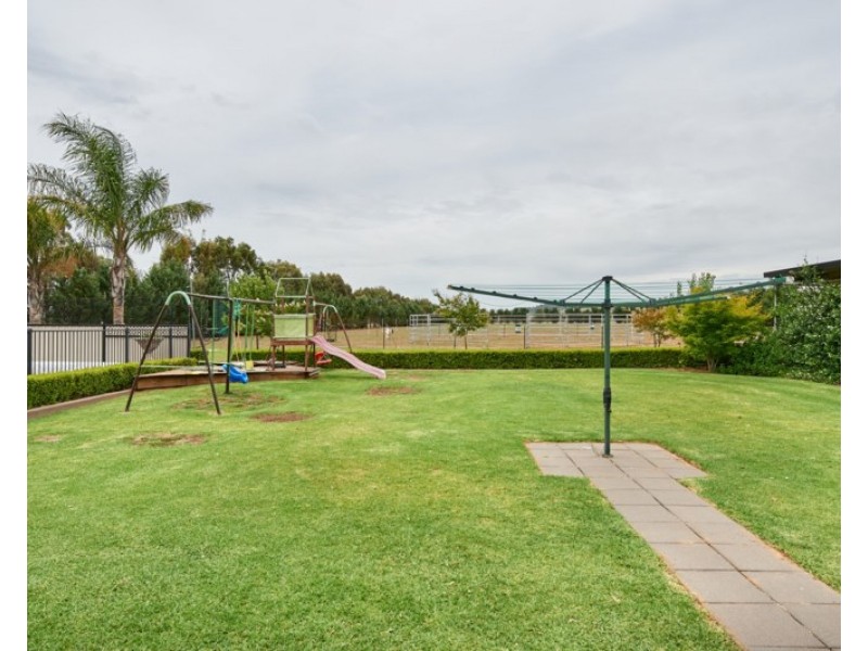 48 Lloyd Road, Springvale NSW 2650