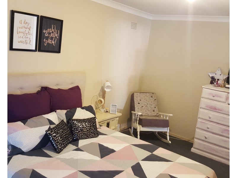 31 Bruce Street, Tolland NSW 2650