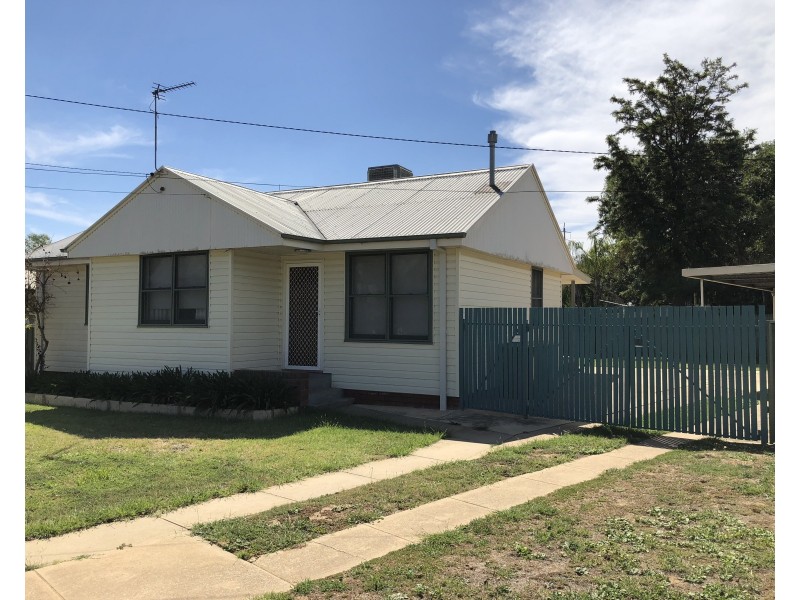 37 Jack Avenue, Mount Austin NSW 2650