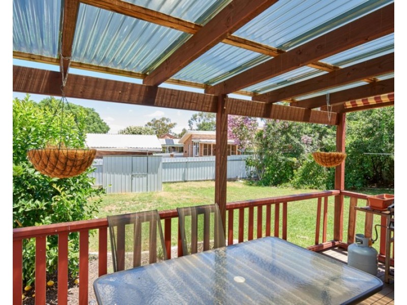 66 Pugsley Avenue, Estella NSW 2650