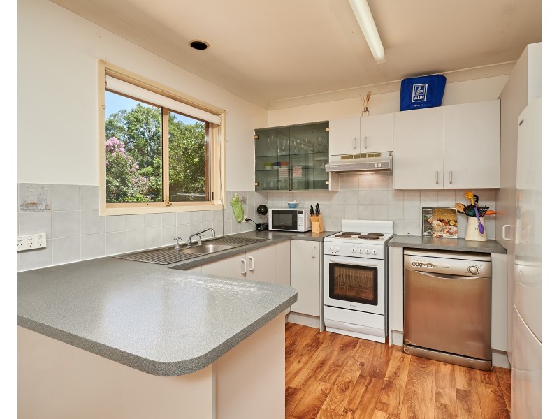 66 Pugsley Avenue, Estella NSW 2650