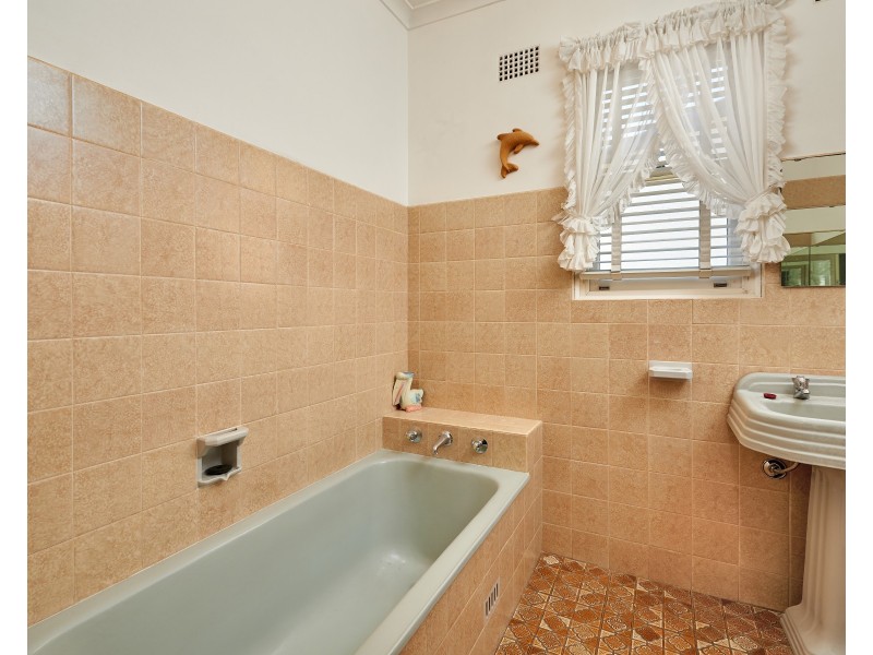 19 Darlow Street, Wagga Wagga NSW 2650