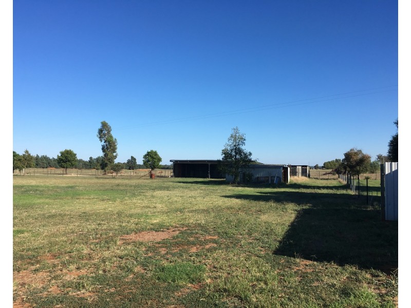 85 Rannock Road, Coolamon NSW 2701
