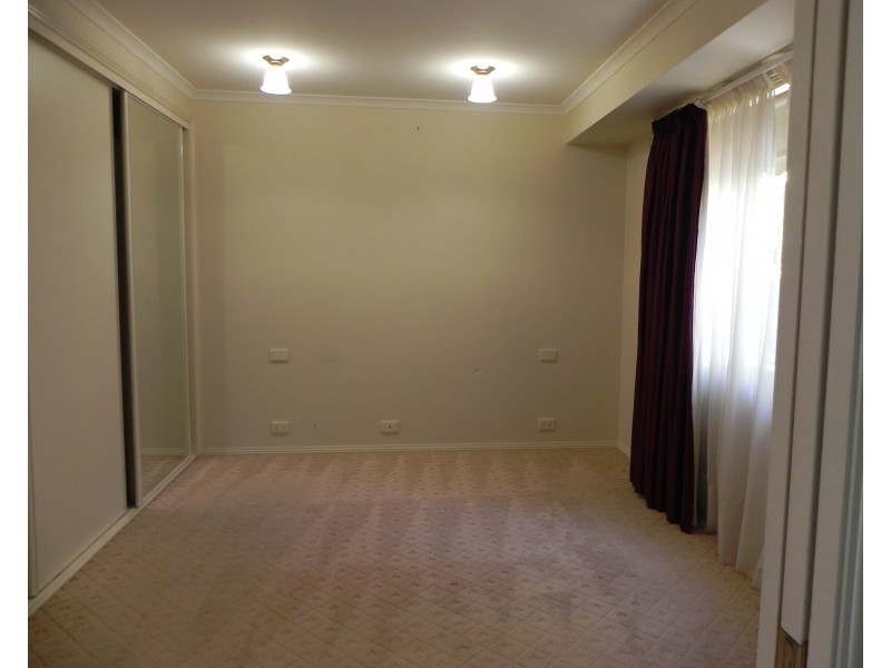 1B Day Street, Wagga Wagga NSW 2650