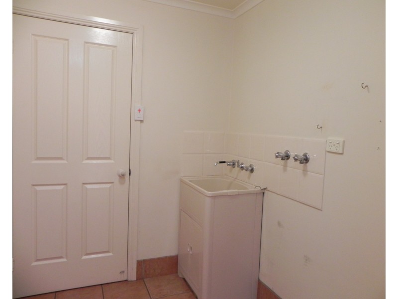 1B Day Street, Wagga Wagga NSW 2650