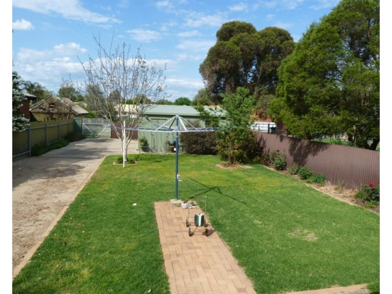 81 Beckwith Street, Wagga Wagga NSW 2650
